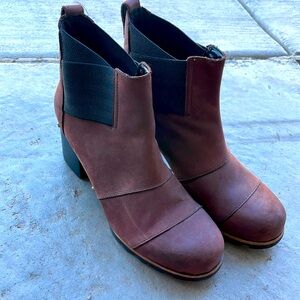 SOREL suede booties